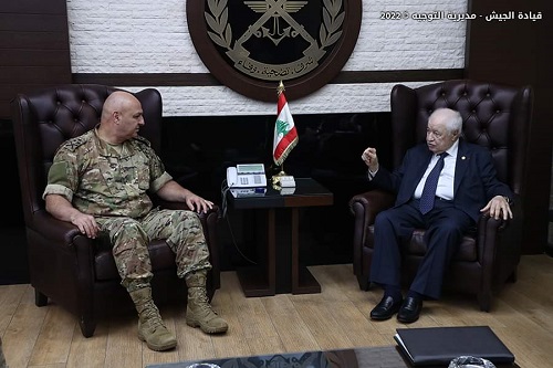 طلال أبوغزاله وقائد الجيش اللبناني يبحثان سبل التعاون المشترك