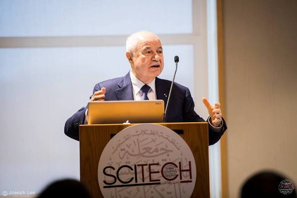 Abu-Ghazaleh delivers concluding remarks at MIT's SciTech conference, meets Arab students at institute